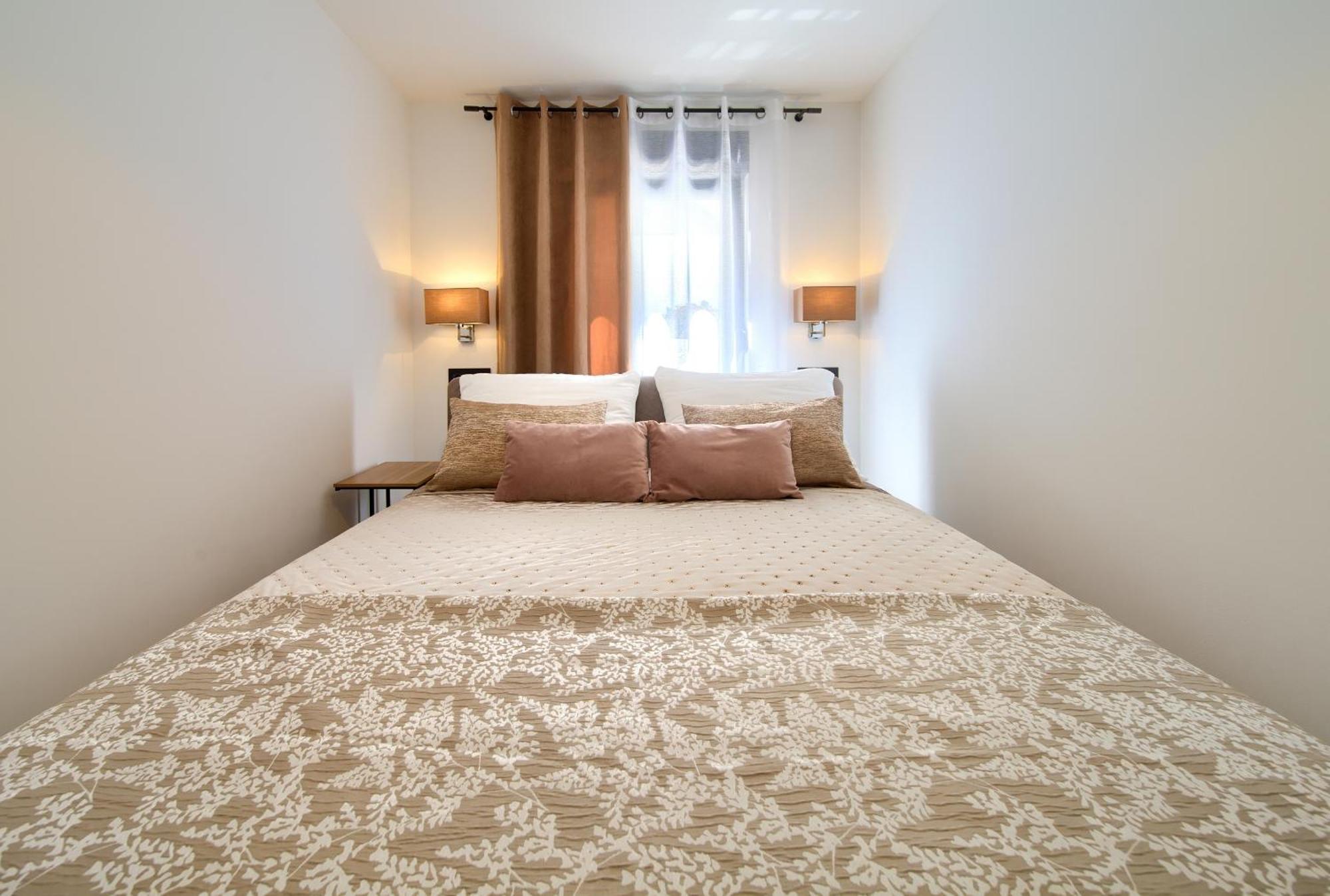 Apartments Sinisa - Krk Town Extérieur photo