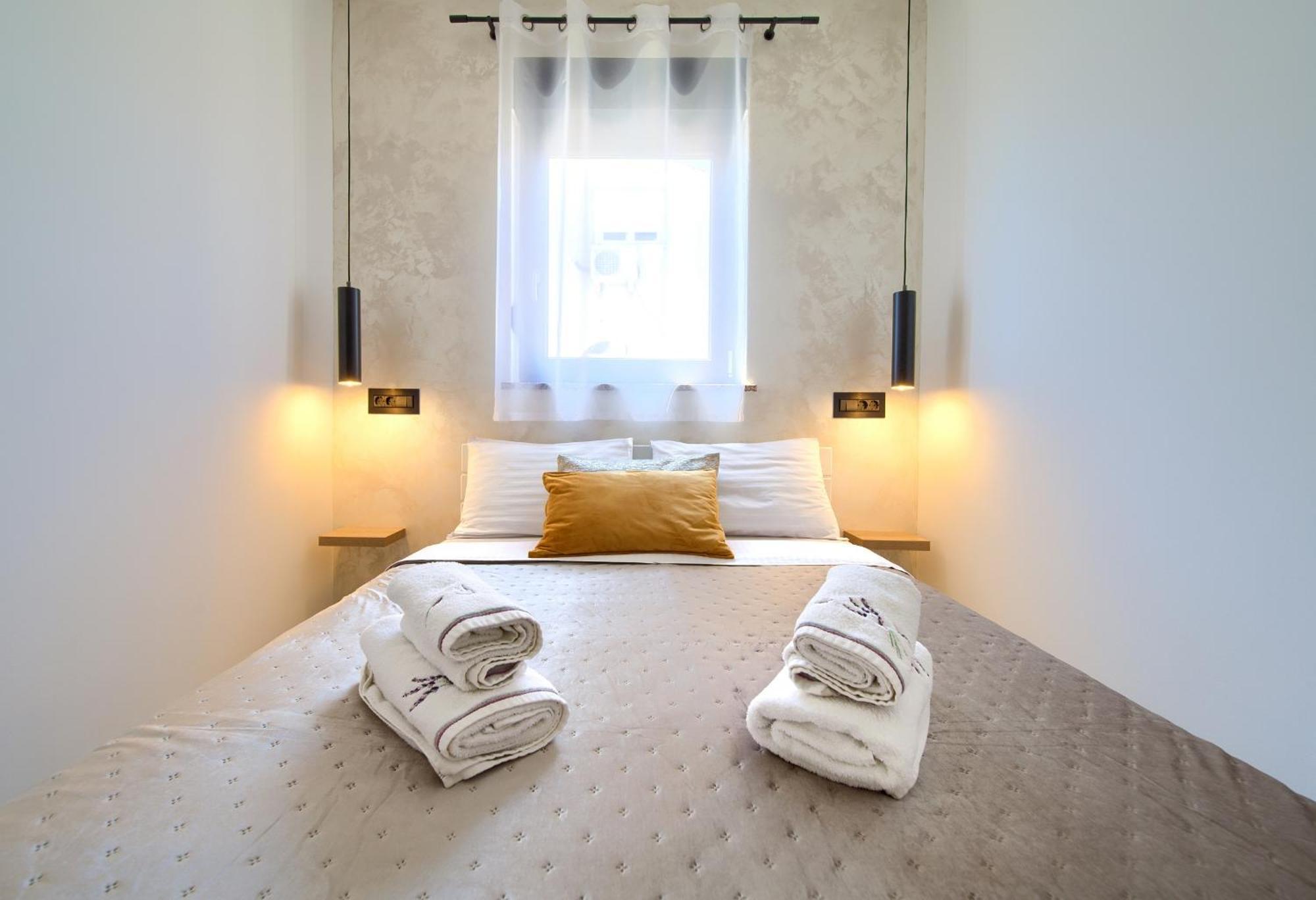 Apartments Sinisa - Krk Town Extérieur photo